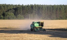 Аграриям Коми направят 90 млн рублей на обновление парка сельхозтехники до конца 2018 года
