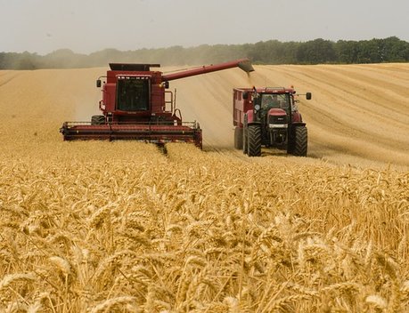 Росагролизинг дал старт специальному предложению на технику крупнейших сельхозмашиностроителей