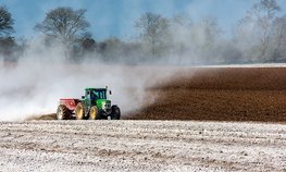 Сельхозпроизводители Чувашии получили субсидии на известкование кислых почв