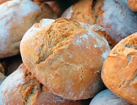 Мукомольные и хлебопекарные предприятия Красноярского края получат более 90 млн рублей для сдерживания цен на продукцию