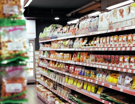 В Думу вносят законопроект о полках в магазинах для местных продуктов