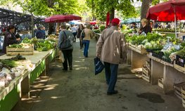 В ГД предлагают обязать кабмин регулировать цены на товары первой необходимости